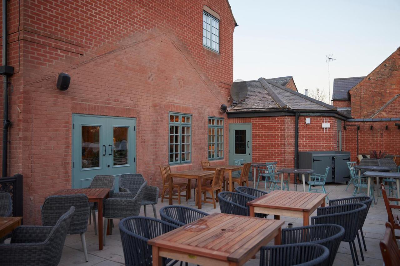 Castle Hotel By Chef & Brewer Collection Leicester Exterior photo